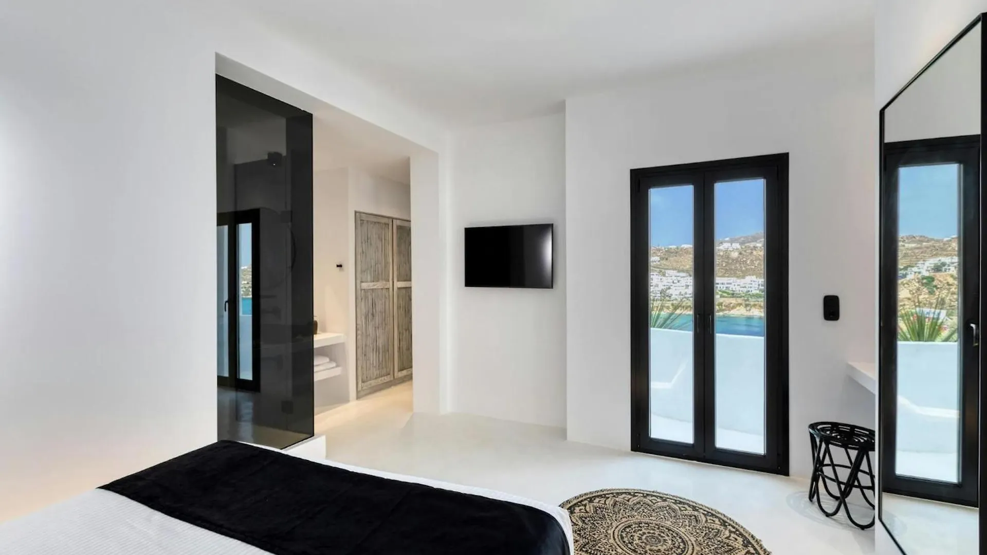 Villa With Fantastic Terrace-Sea Views Psarou  Greece